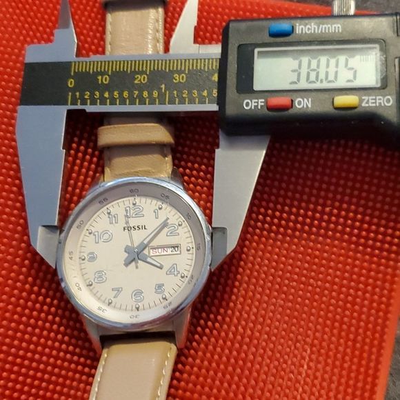 Fossil ES3465 Riley Multifunction Stainless Steel Leather Watch Gold-Tone & Grey - Picture 6 of 8